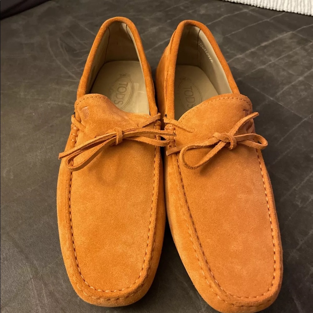 Brand New Tod’s Orange Drivers - EU 9.5/US 10.5